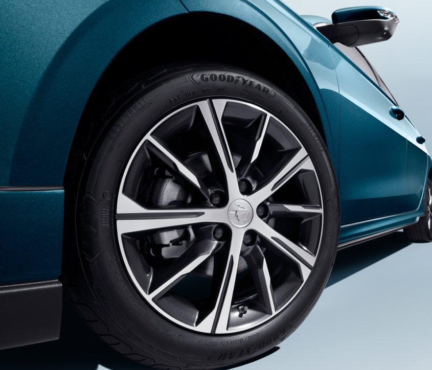 17-Alloy-Wheels