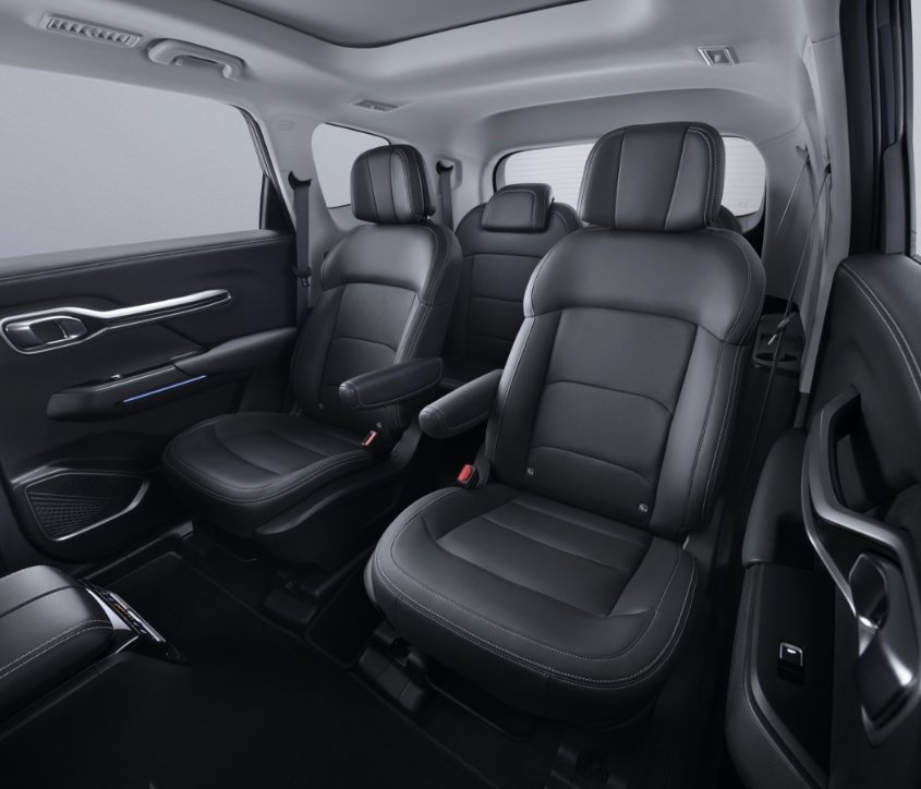 Captain-Seats
