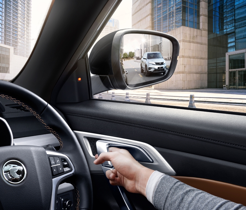 X70-door-opening-warning-system