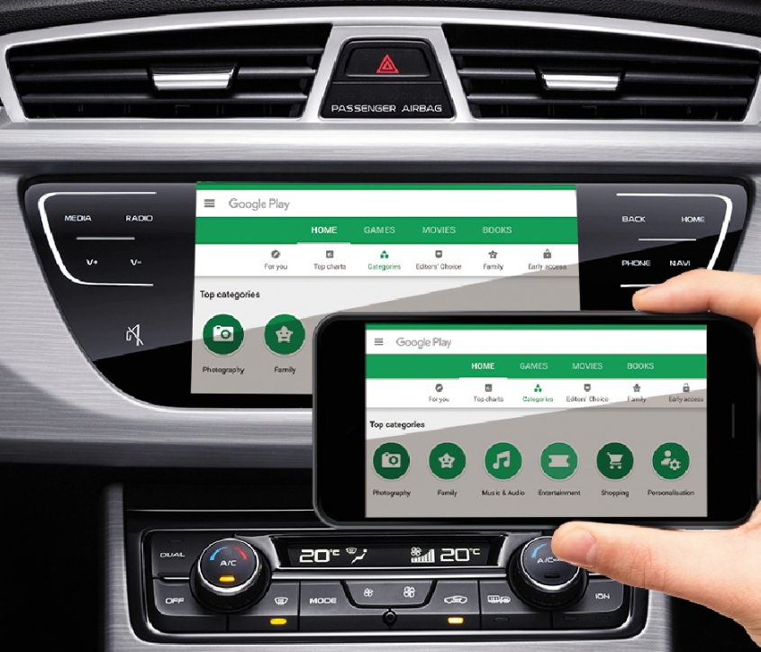 X70-smartphone-connectivity